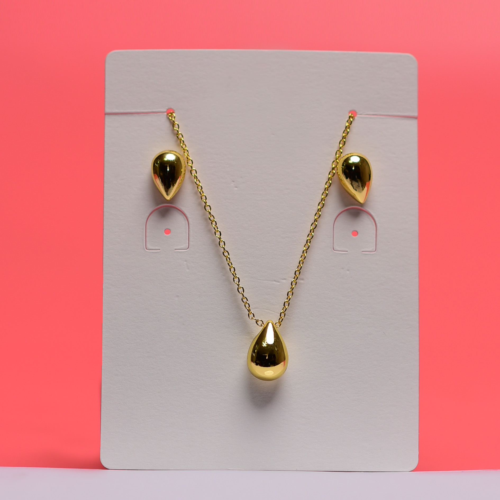 Gold, necklace / earrings sets