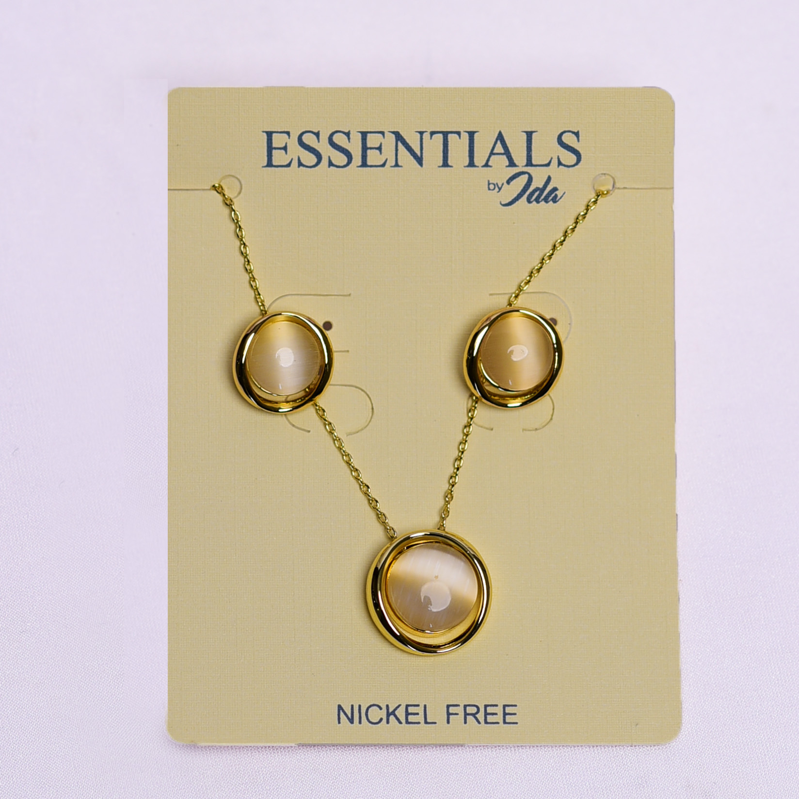 Gold colour, necklace / earrings sets